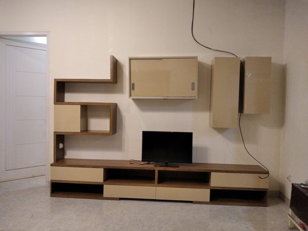 Terima pesanan pembuatan furniture  rak tv  yang rapih di Subang Kecamatan Pamanukan